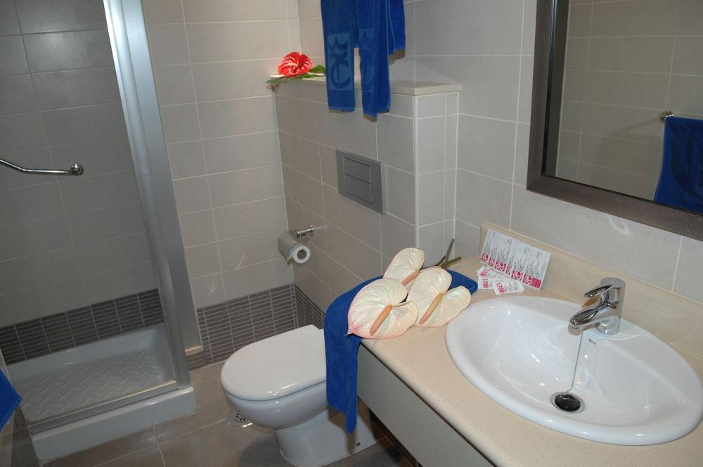Tc Apartamentos Rocamar เปอร์โตริโก ภายนอก รูปภาพ
