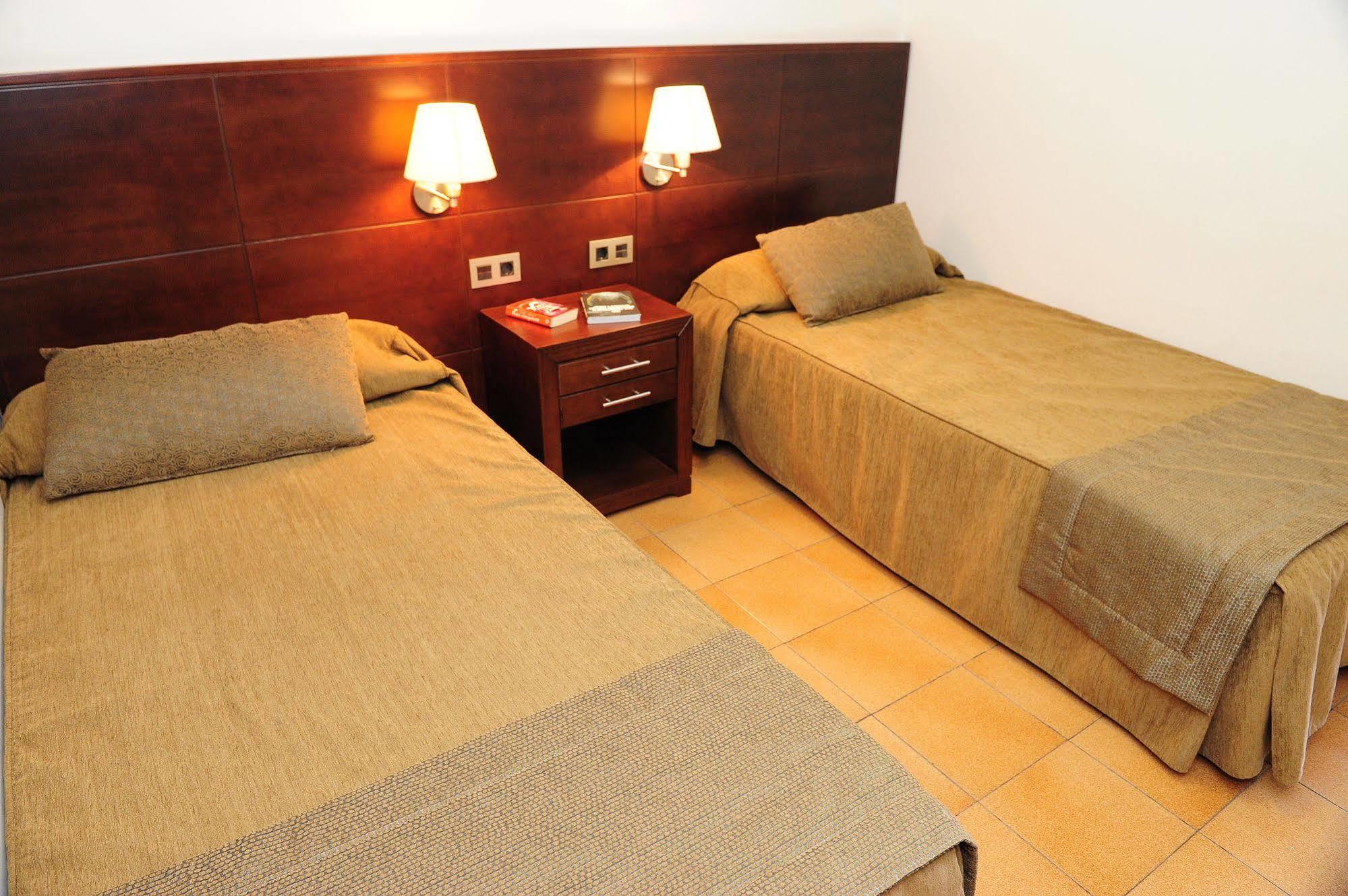Tc Apartamentos Rocamar เปอร์โตริโก ภายนอก รูปภาพ