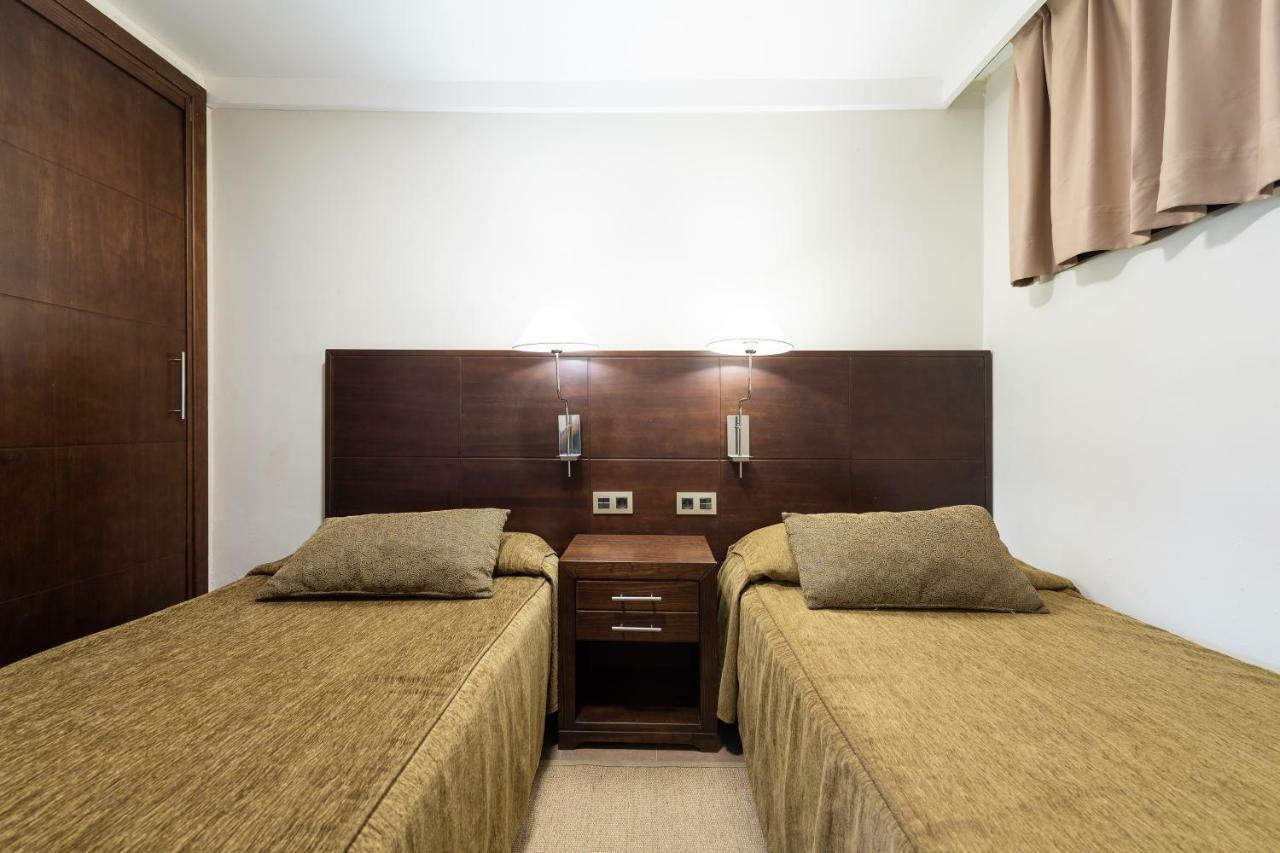 Tc Apartamentos Rocamar เปอร์โตริโก ภายนอก รูปภาพ