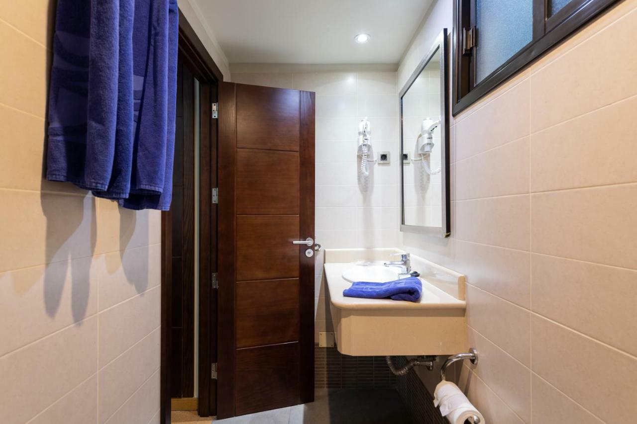 Tc Apartamentos Rocamar เปอร์โตริโก ภายนอก รูปภาพ