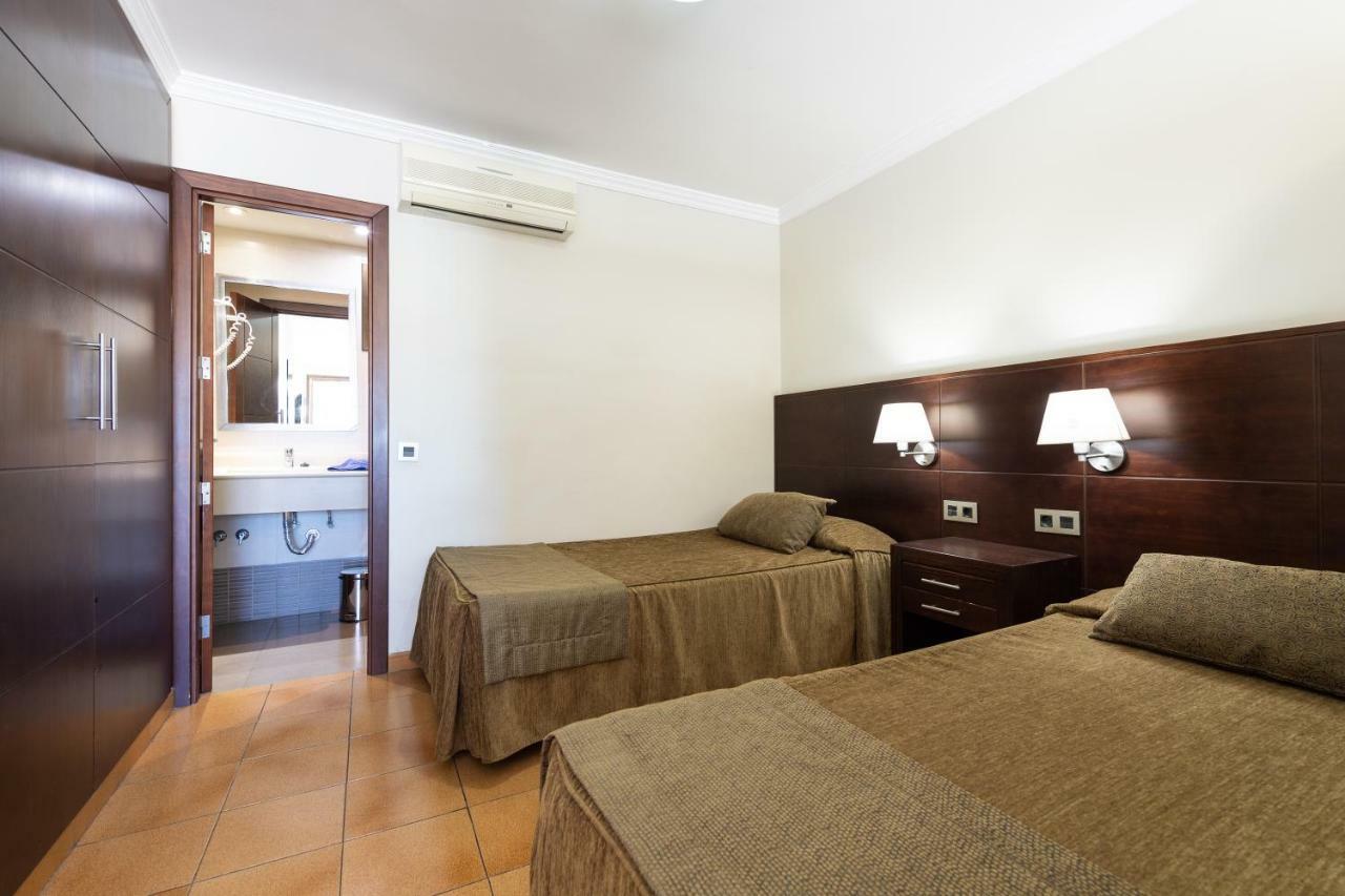 Tc Apartamentos Rocamar เปอร์โตริโก ภายนอก รูปภาพ